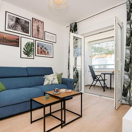 1 Bedroom Beautiful Apartment In Baška Voda Εξωτερικό φωτογραφία