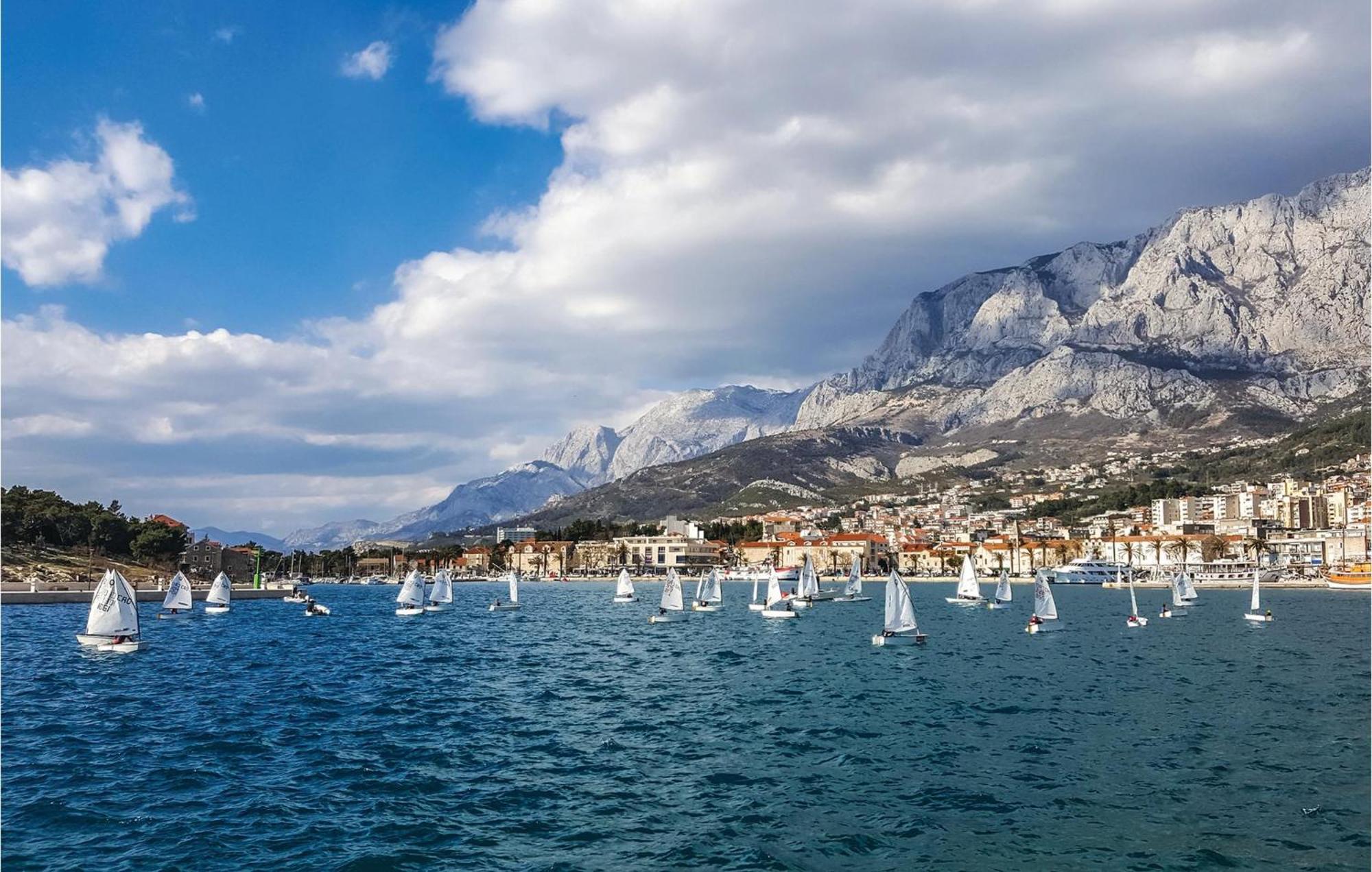 1 Bedroom Beautiful Apartment In Baška Voda Εξωτερικό φωτογραφία
